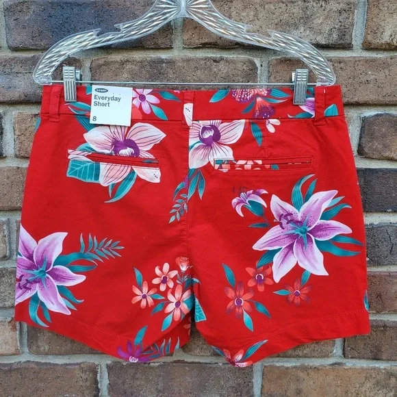 Old Navy Red Floral Shorts size 8 - Picture 5 of 7